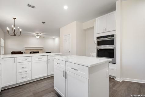 2255 Fawn Mist San Antonio TX 78248