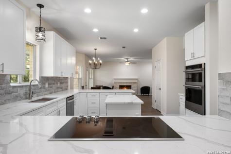 2255 Fawn Mist San Antonio TX 78248