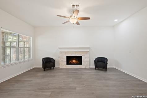 2255 Fawn Mist San Antonio TX 78248