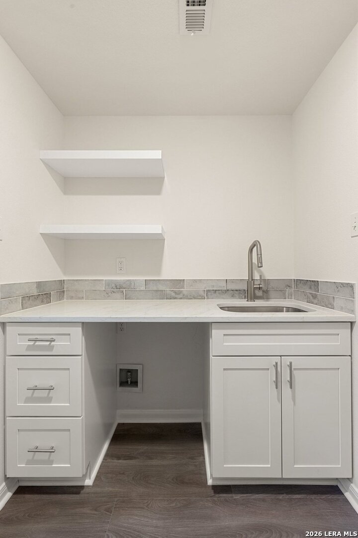 2255 Fawn Mist San Antonio TX 78248