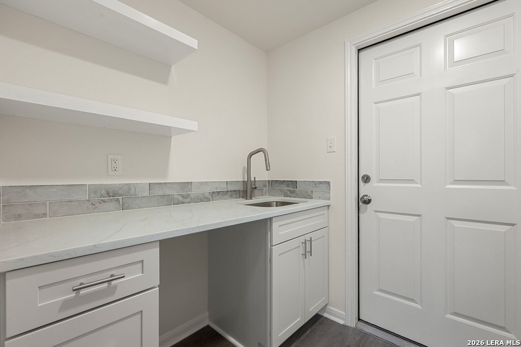2255 Fawn Mist San Antonio TX 78248