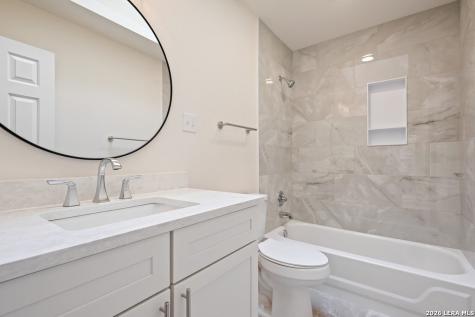 2255 Fawn Mist San Antonio TX 78248