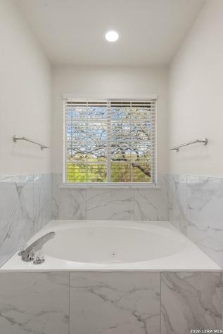 2255 Fawn Mist San Antonio TX 78248