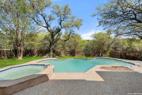 2255 Fawn Mist San Antonio TX 78248