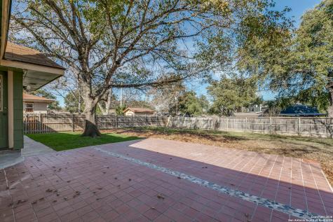 10602 Lands Run San Antonio TX 78230