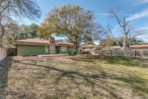 10602 Lands Run San Antonio TX 78230