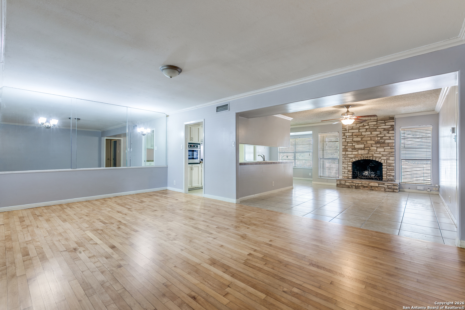 10602 Lands Run San Antonio TX 78230