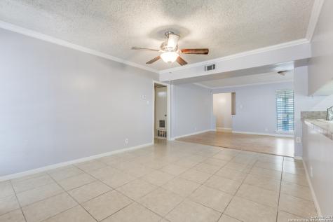 10602 Lands Run San Antonio TX 78230