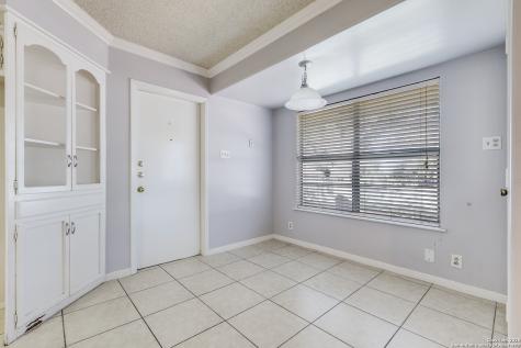 10602 Lands Run San Antonio TX 78230