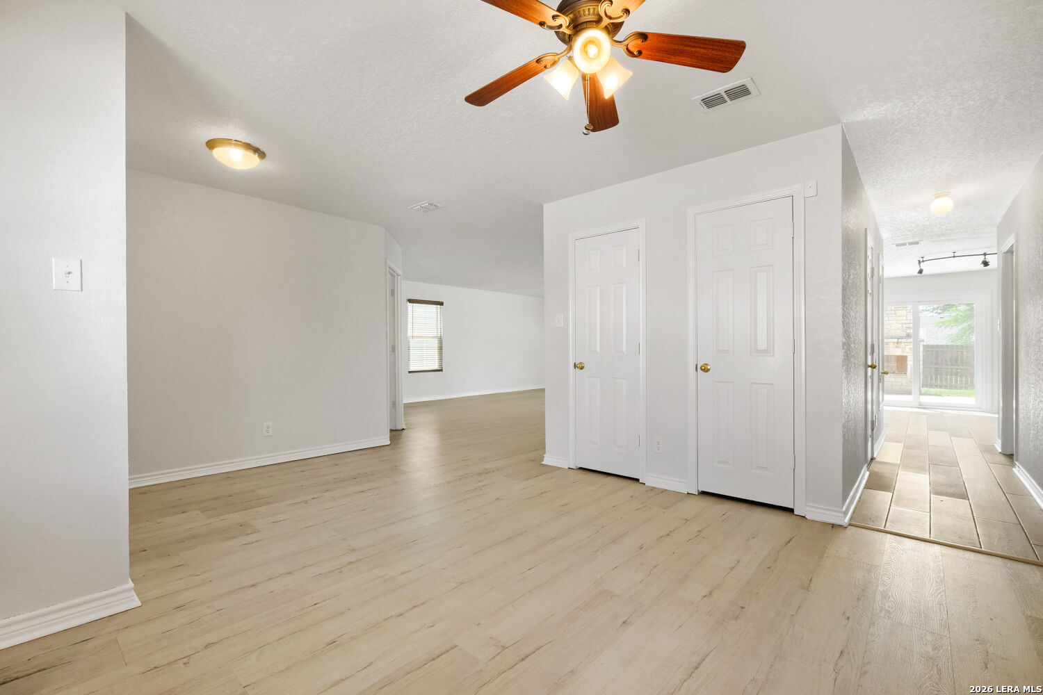 249 Hinge Cibolo TX 78108