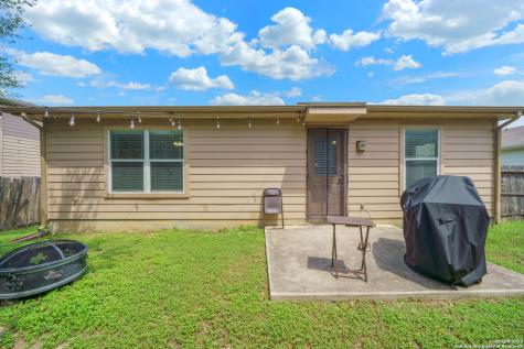 6108 Black Butte Schertz TX 78108