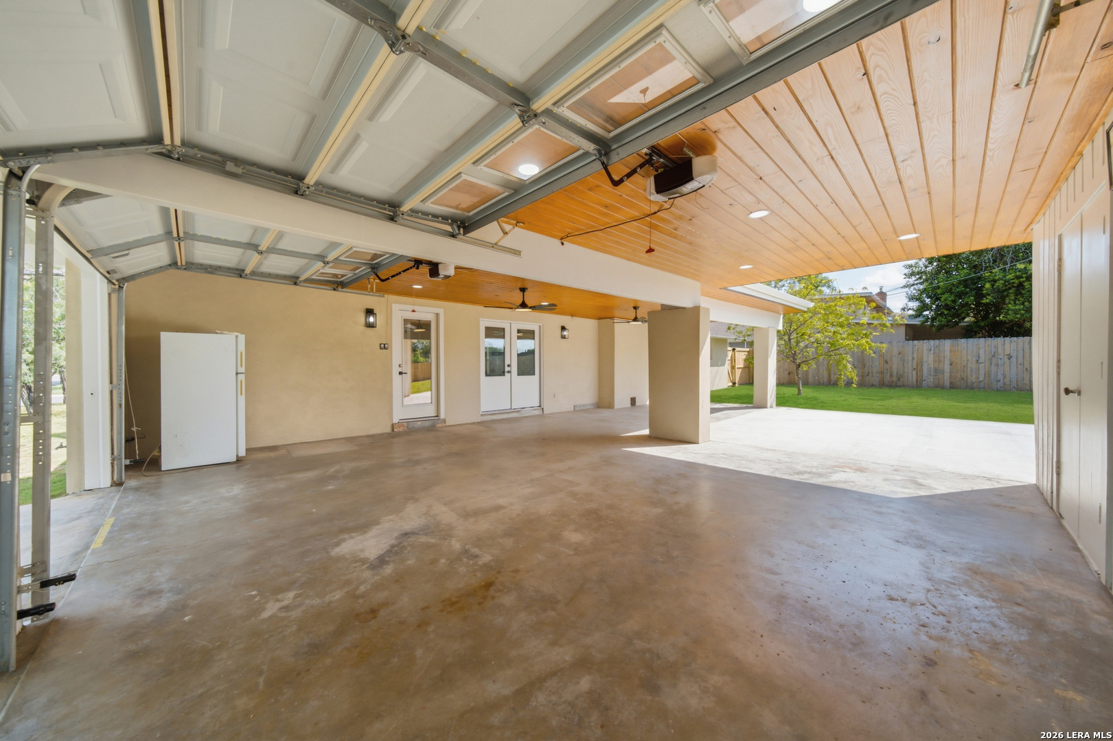 118 S Gardenview Castle Hills TX 78213