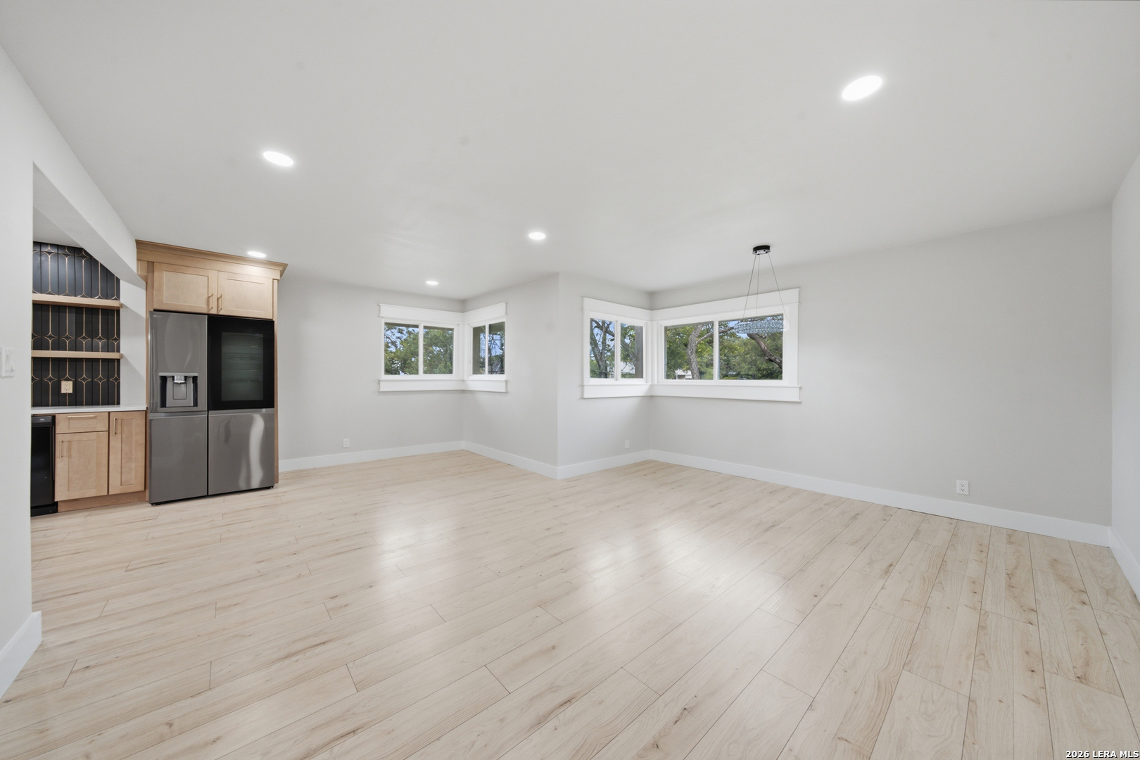 118 S Gardenview Castle Hills TX 78213