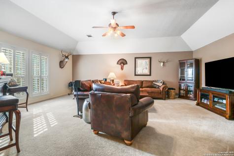 913 Desert Bluff San Antonio TX 78258