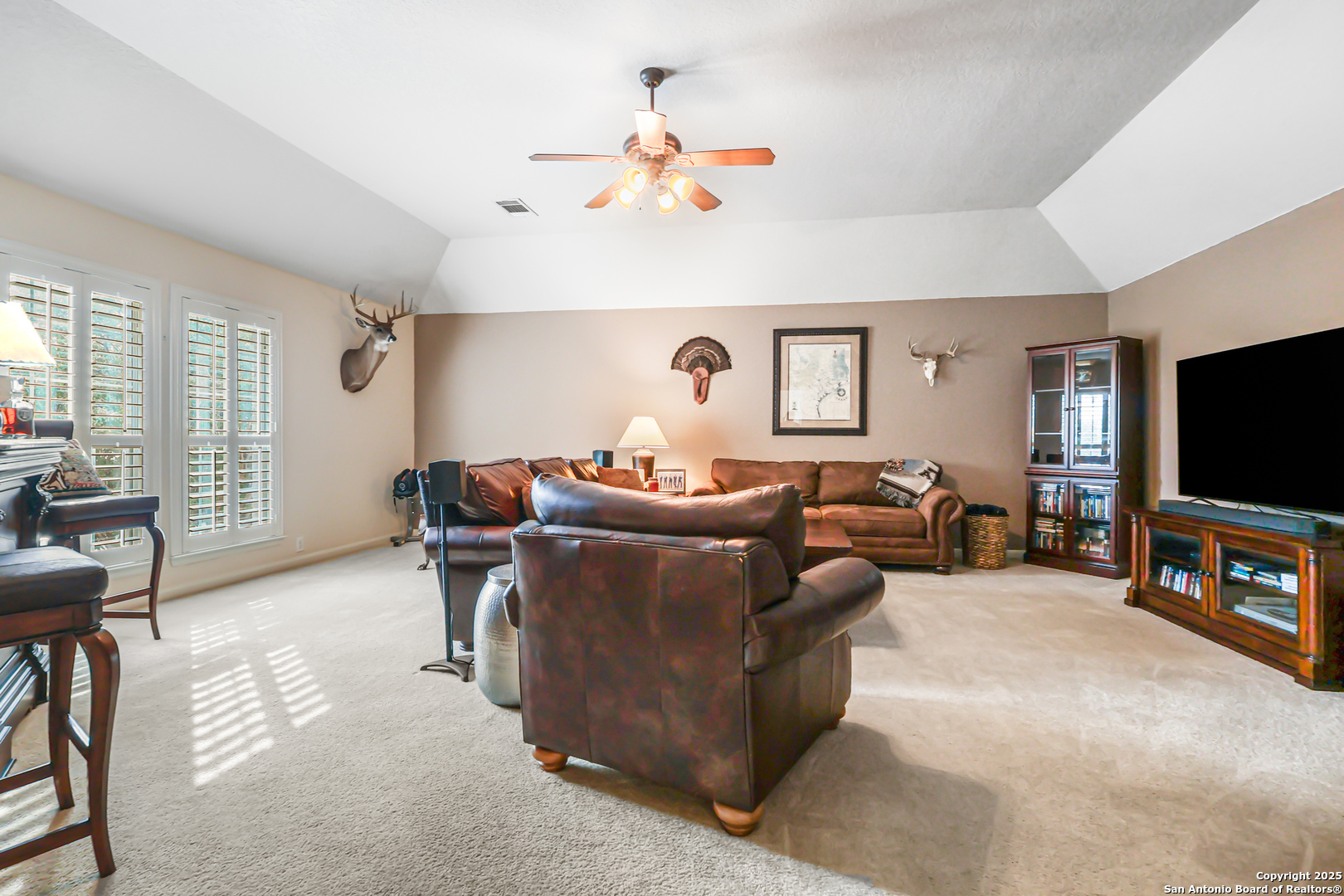 913 Desert Bluff San Antonio TX 78258