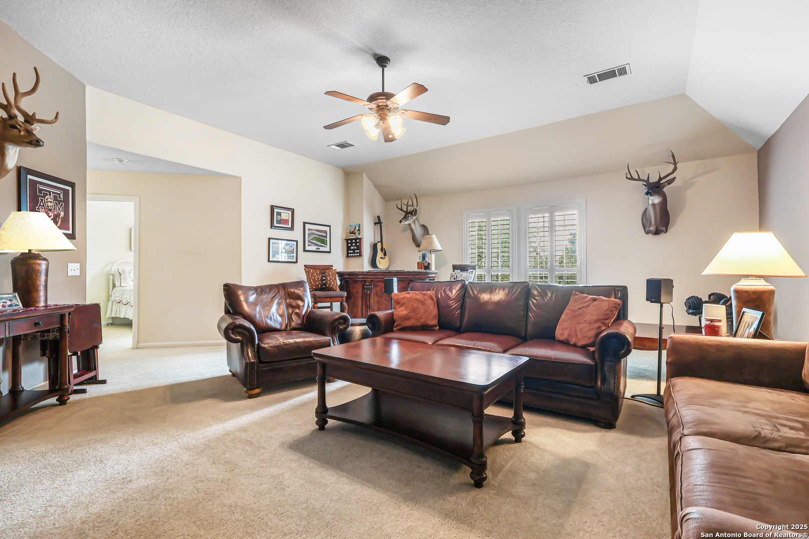 913 Desert Bluff San Antonio TX 78258