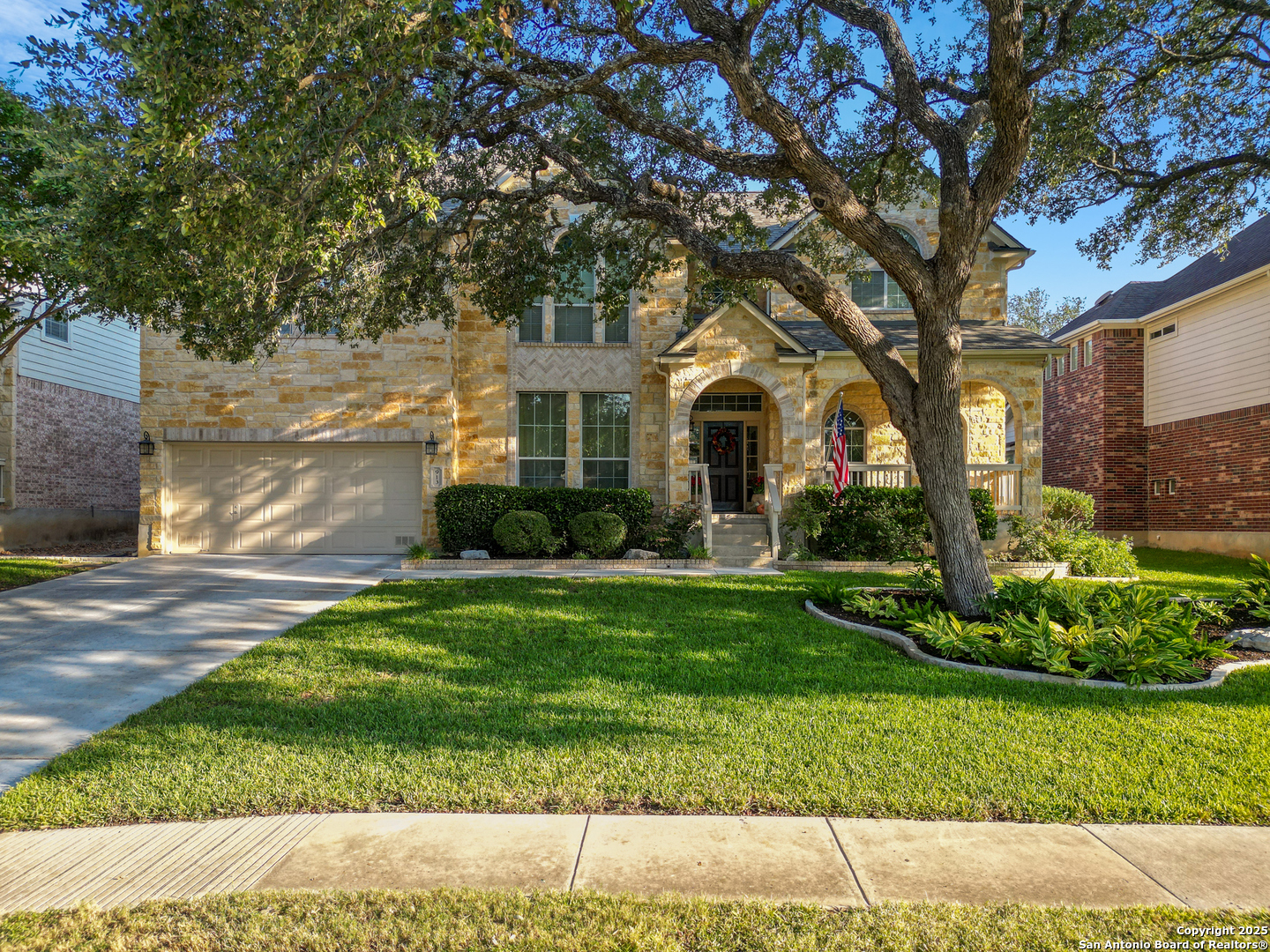 913 Desert Bluff San Antonio TX 78258