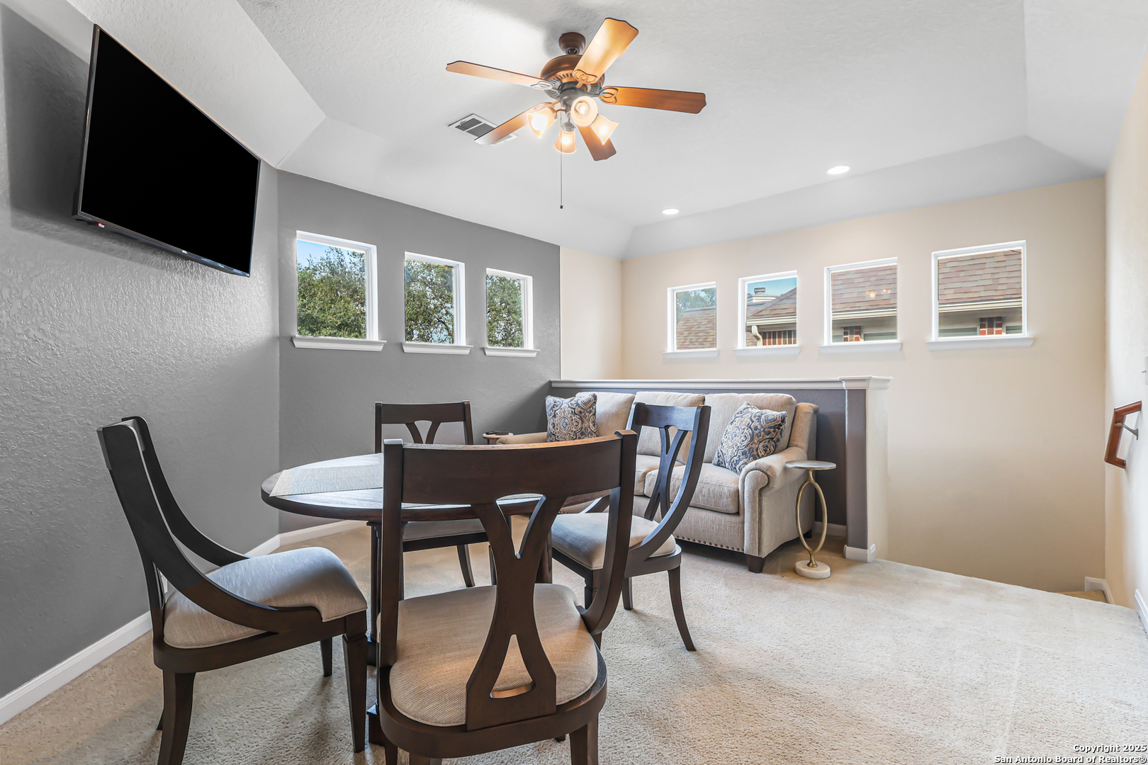 913 Desert Bluff San Antonio TX 78258