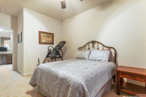 913 Desert Bluff San Antonio TX 78258
