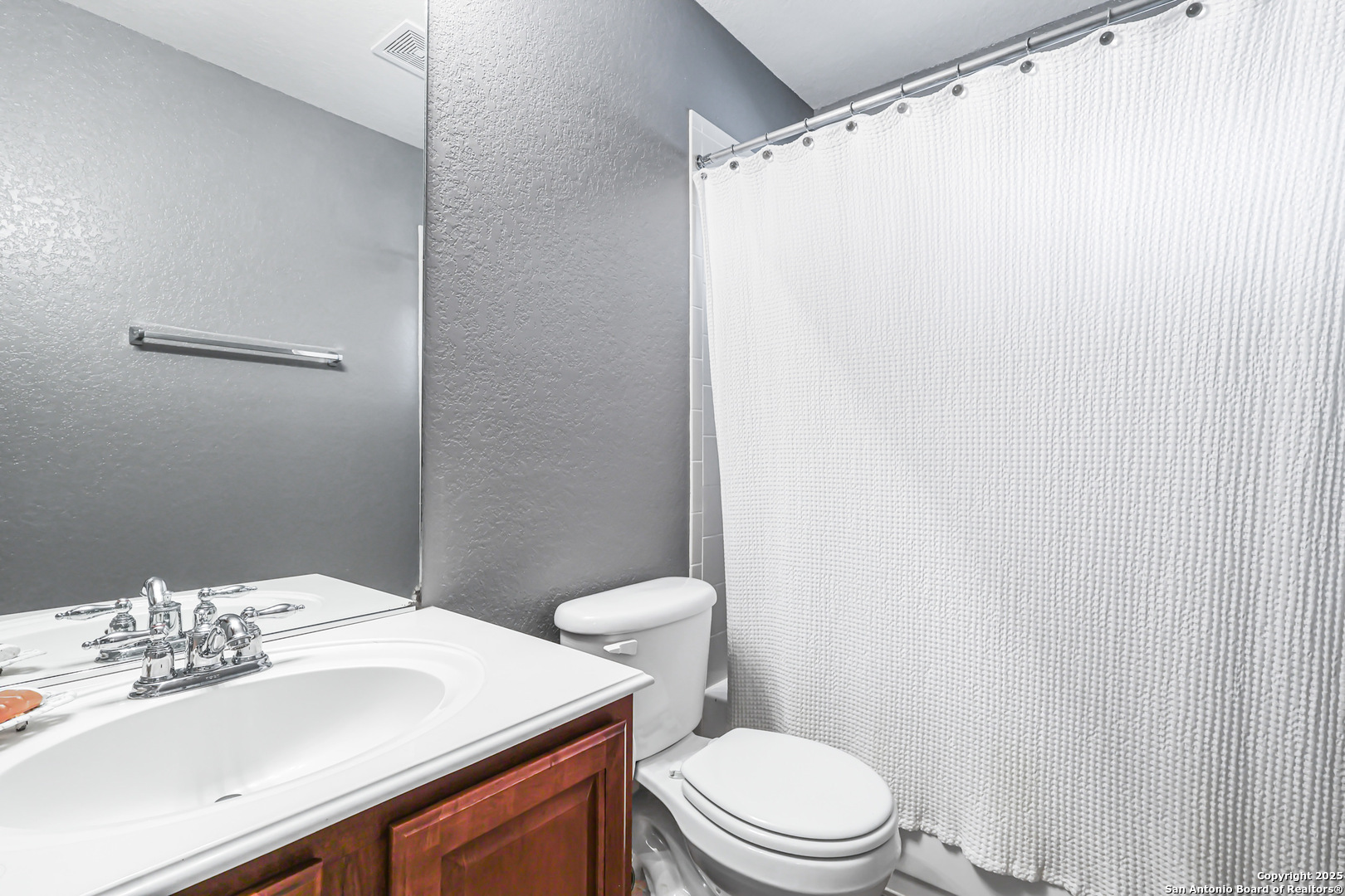 913 Desert Bluff San Antonio TX 78258