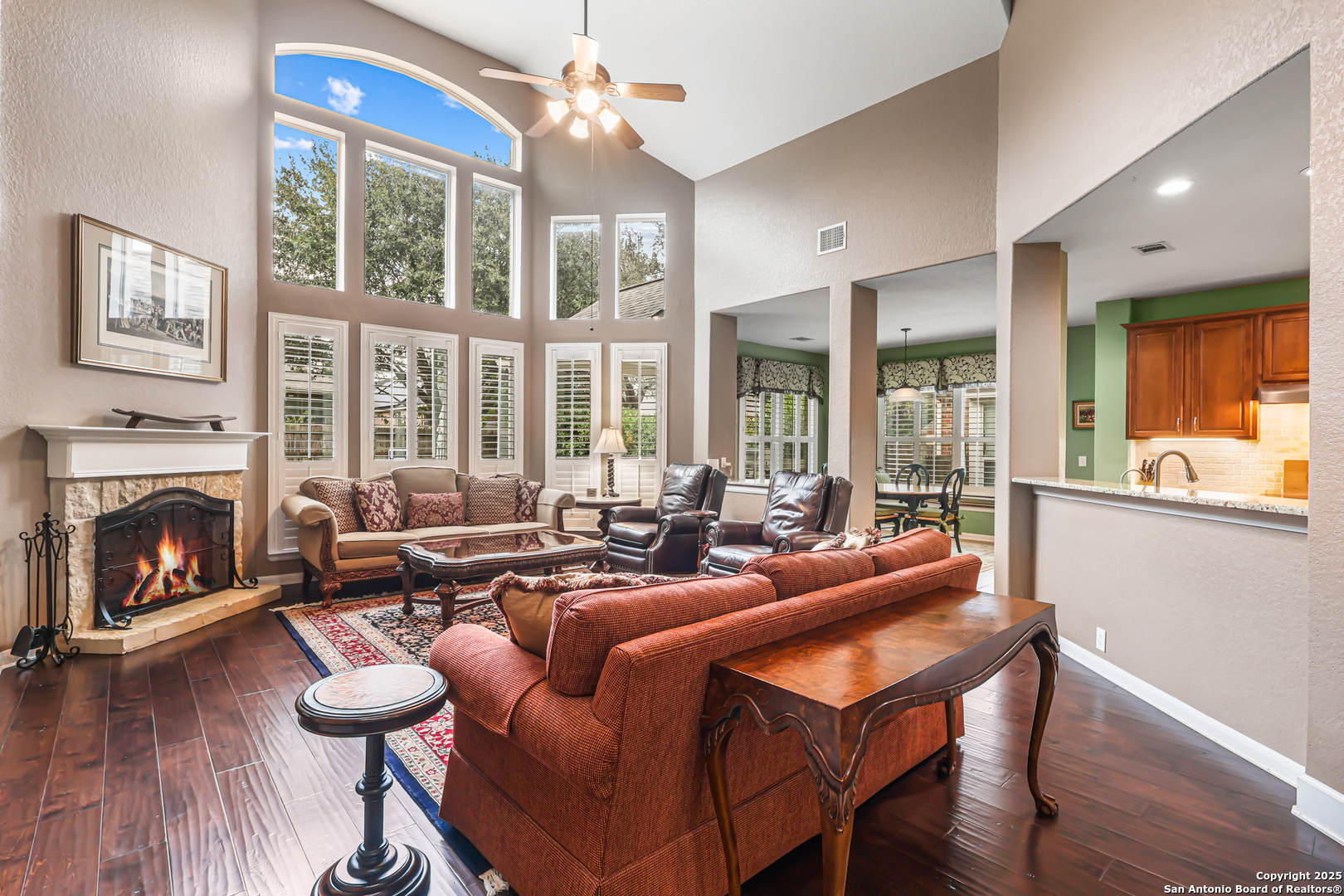 913 Desert Bluff San Antonio TX 78258