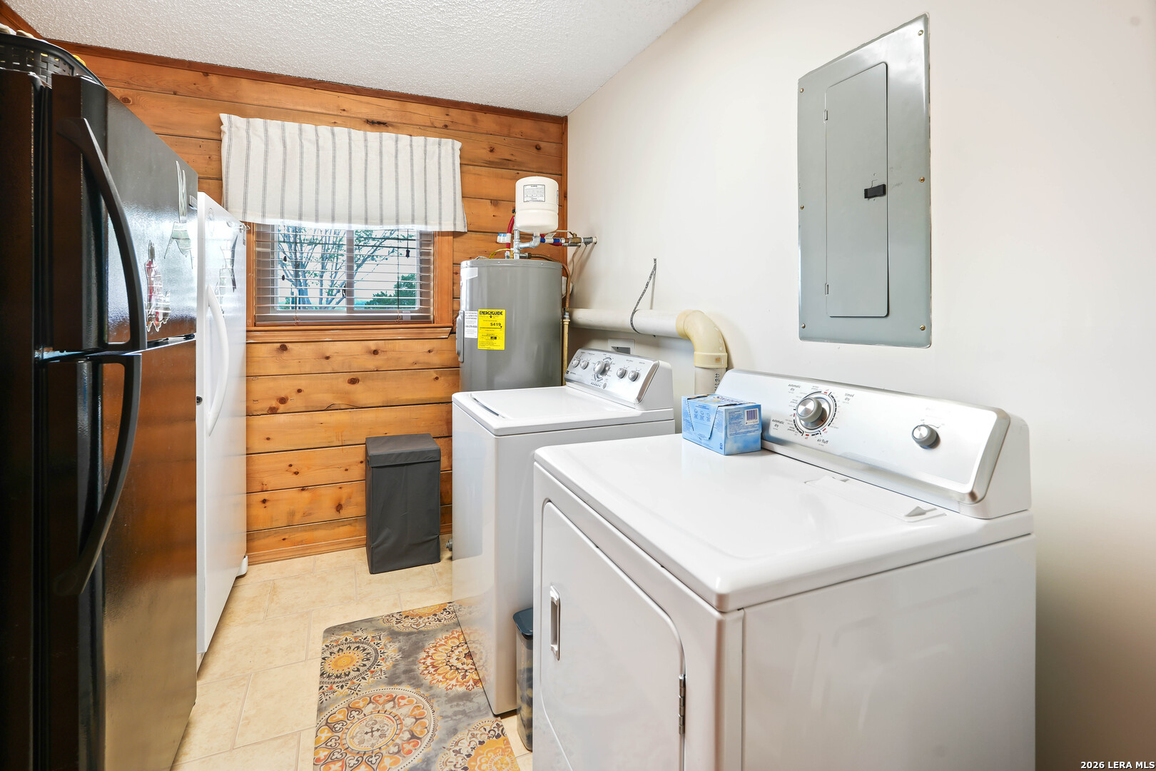 715 Old Orchard Bandera TX 78003