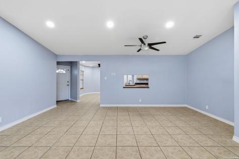 8950 Rich Quail San Antonio TX 78251