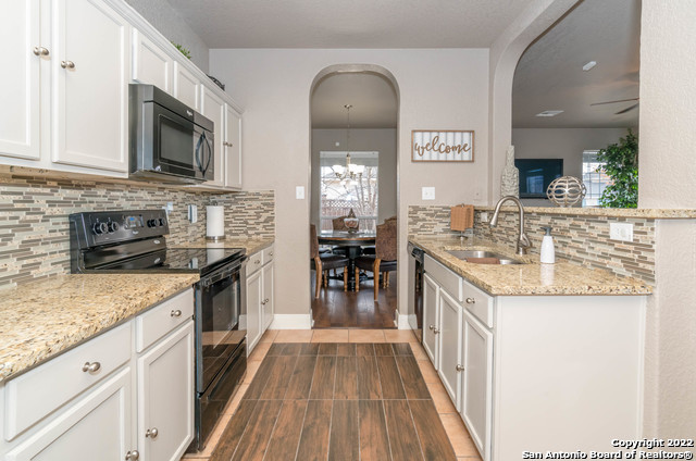 6703 Biscay Bay San Antonio TX 78249