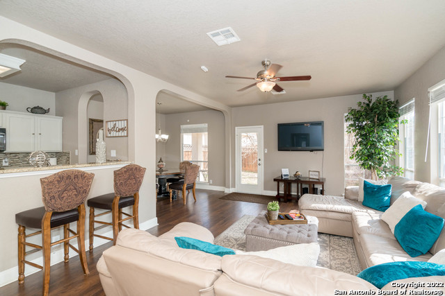 6703 Biscay Bay San Antonio TX 78249