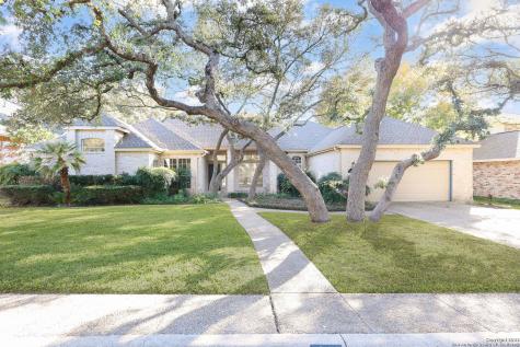 13 Inwood Point Drive San Antonio TX 78248