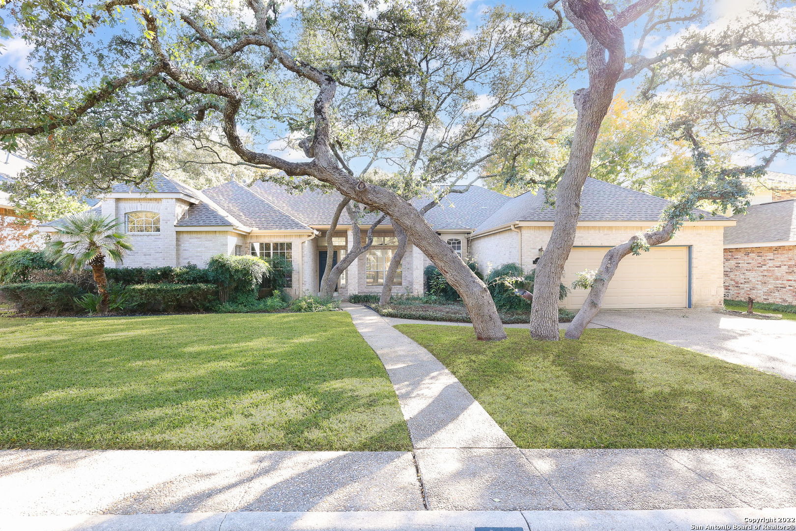 13 Inwood Point Drive San Antonio TX 78248