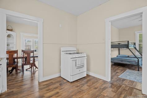 1726 Center San Antonio TX 78202