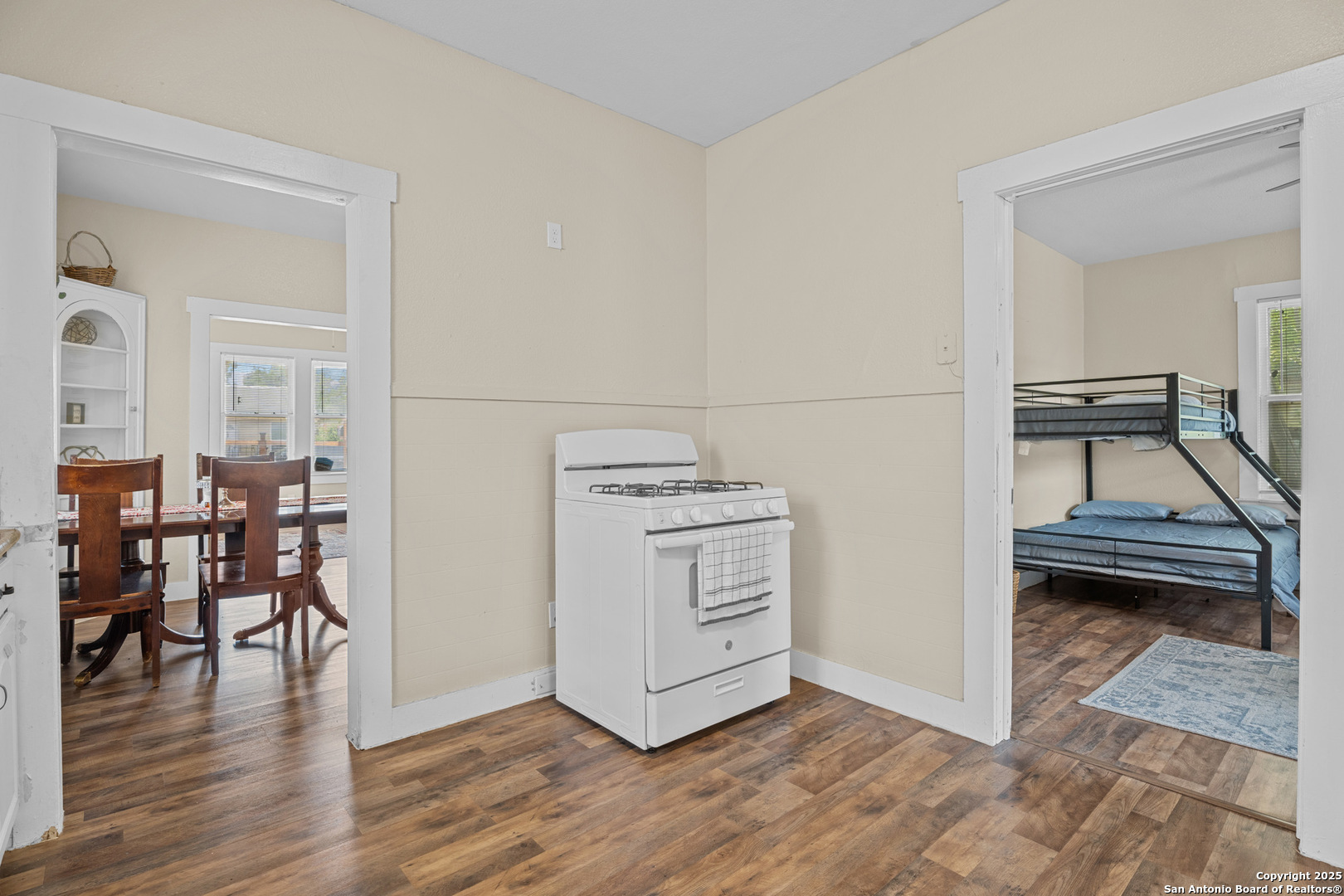 1726 Center San Antonio TX 78202