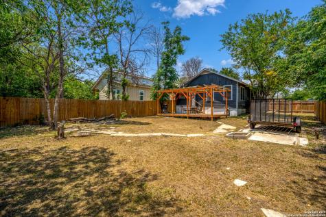 1726 Center San Antonio TX 78202