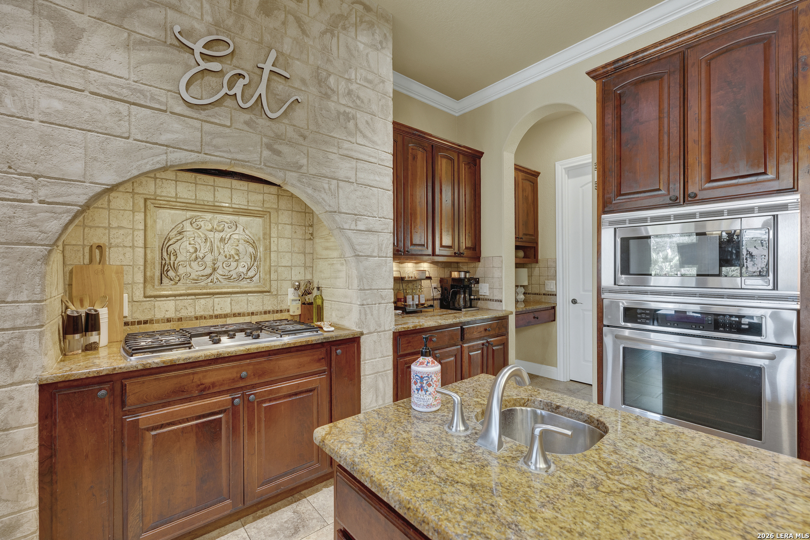 14190 Iron Horse Way Helotes TX 78023