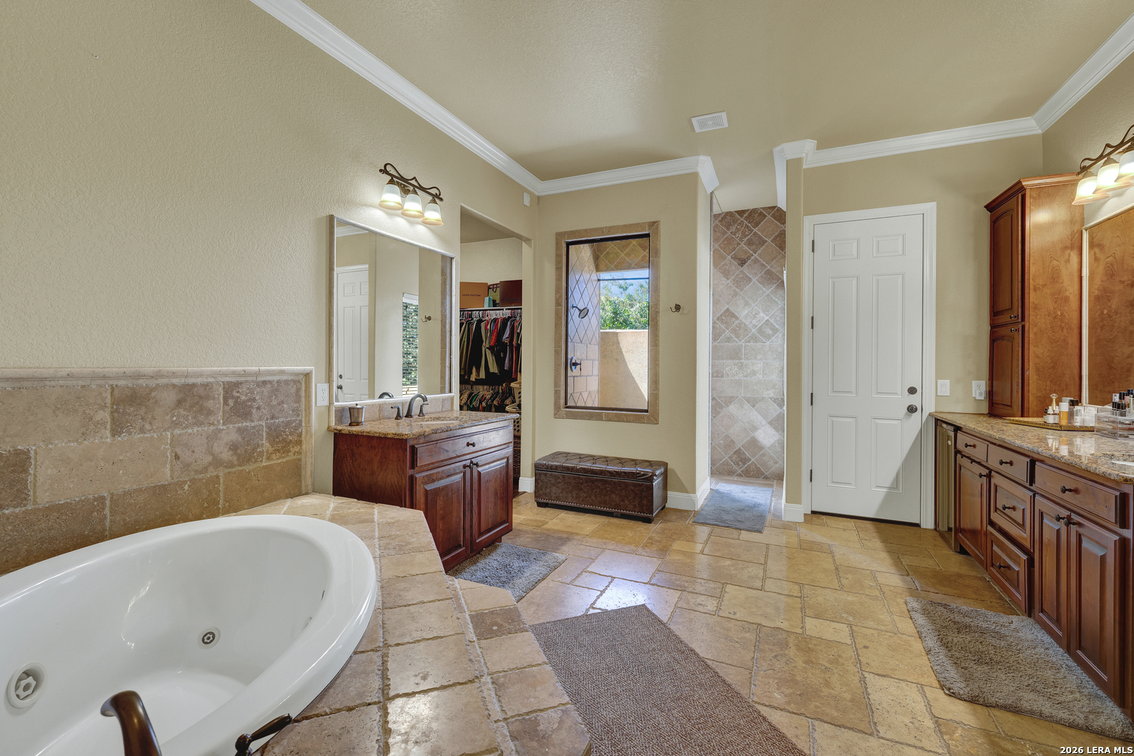14190 Iron Horse Way Helotes TX 78023