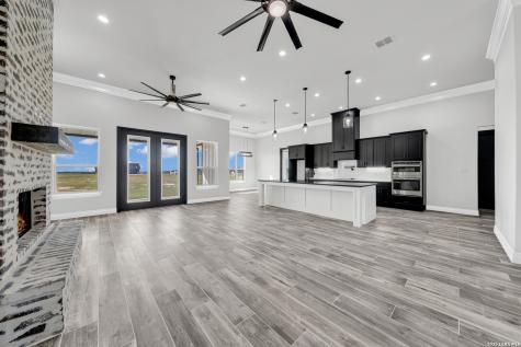 158 Estates Drive La Vernia TX 78121