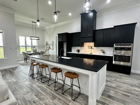 158 Estates Drive La Vernia TX 78121