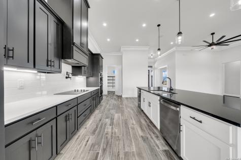 158 Estates Drive La Vernia TX 78121