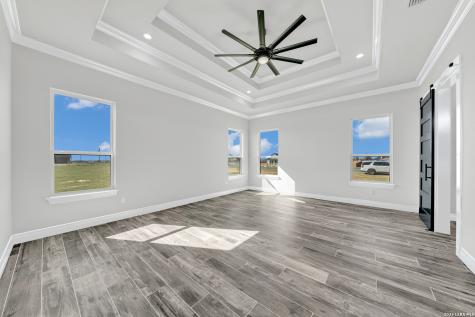 158 Estates Drive La Vernia TX 78121