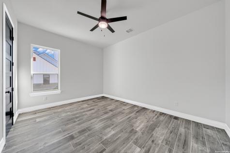 158 Estates Drive La Vernia TX 78121