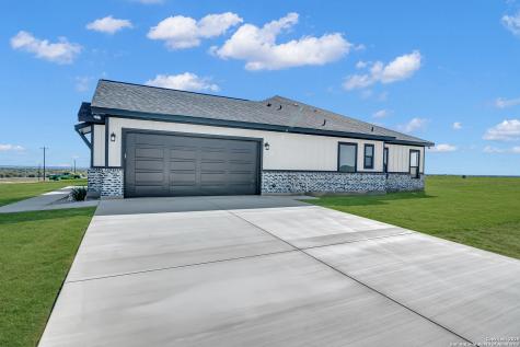 158 Estates Drive La Vernia TX 78121
