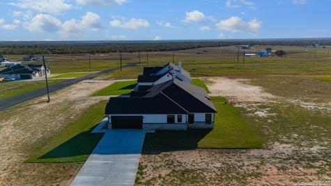 158 Estates Drive La Vernia TX 78121