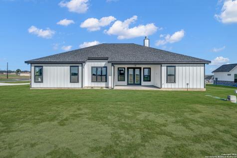 158 Estates Drive La Vernia TX 78121