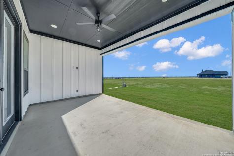 158 Estates Drive La Vernia TX 78121