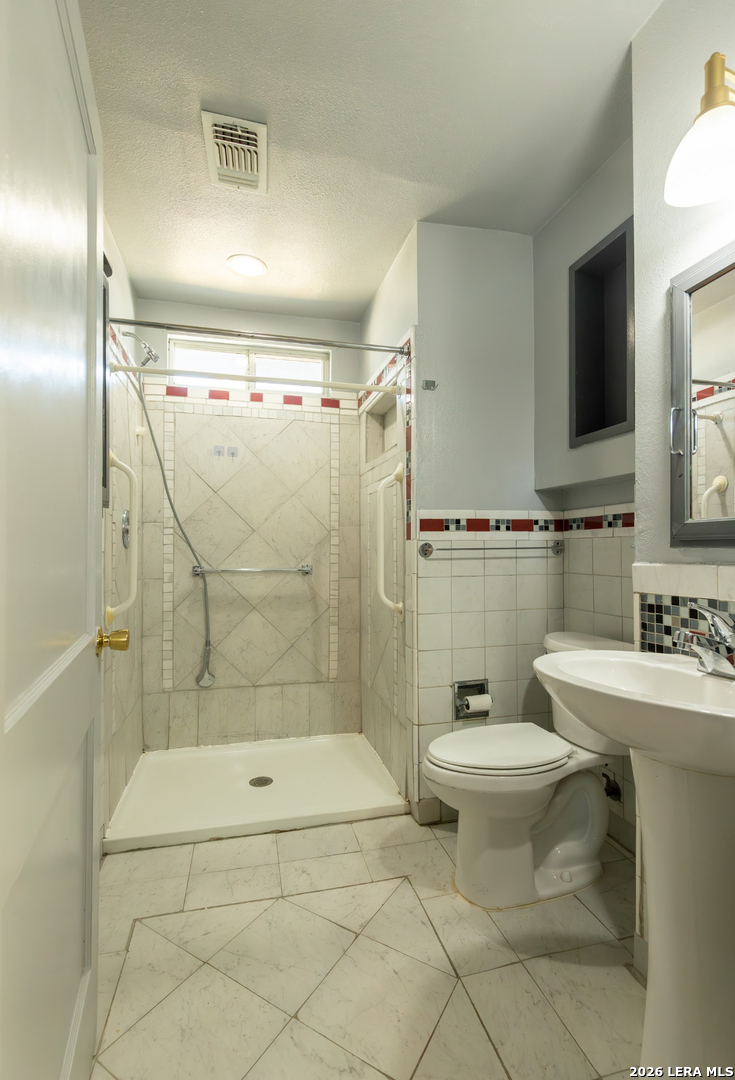 3539 El Paso San Antonio TX 78207