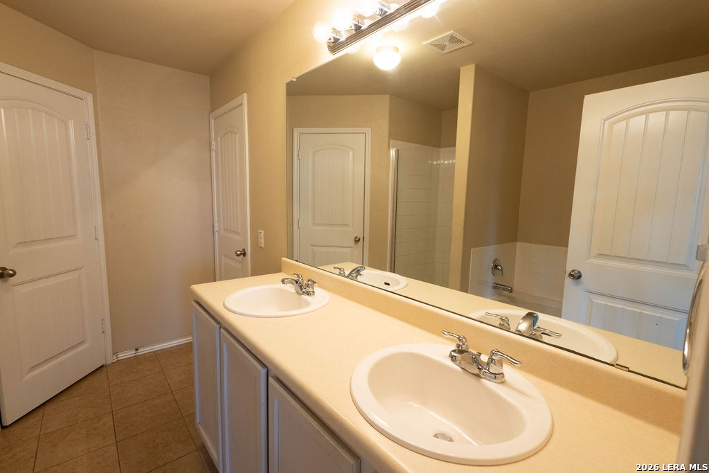 7202 Galaxy Brook San Antonio TX 78252
