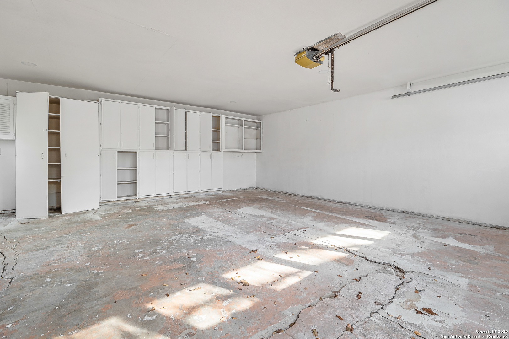 343 Canton San Antonio TX 78202