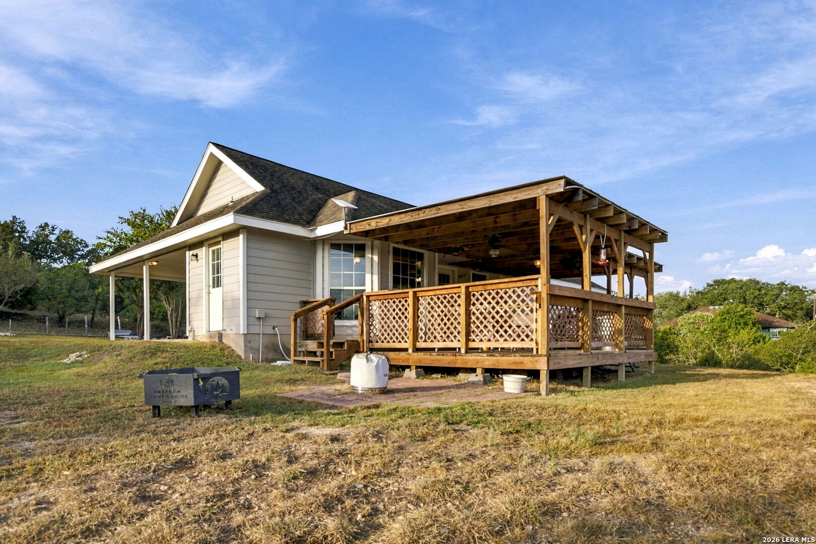 266 Agarita Lakehills TX 78063