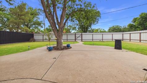 6902 Elkridge Lubbock TX 79413